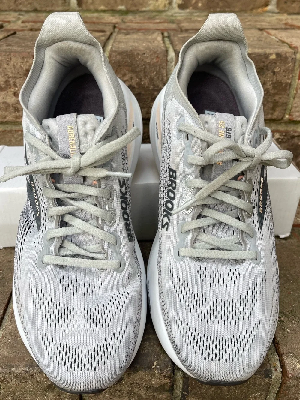 Brooks Women's Adrenaline GTS Athletic Shoes - Light Gray with Peach Accents